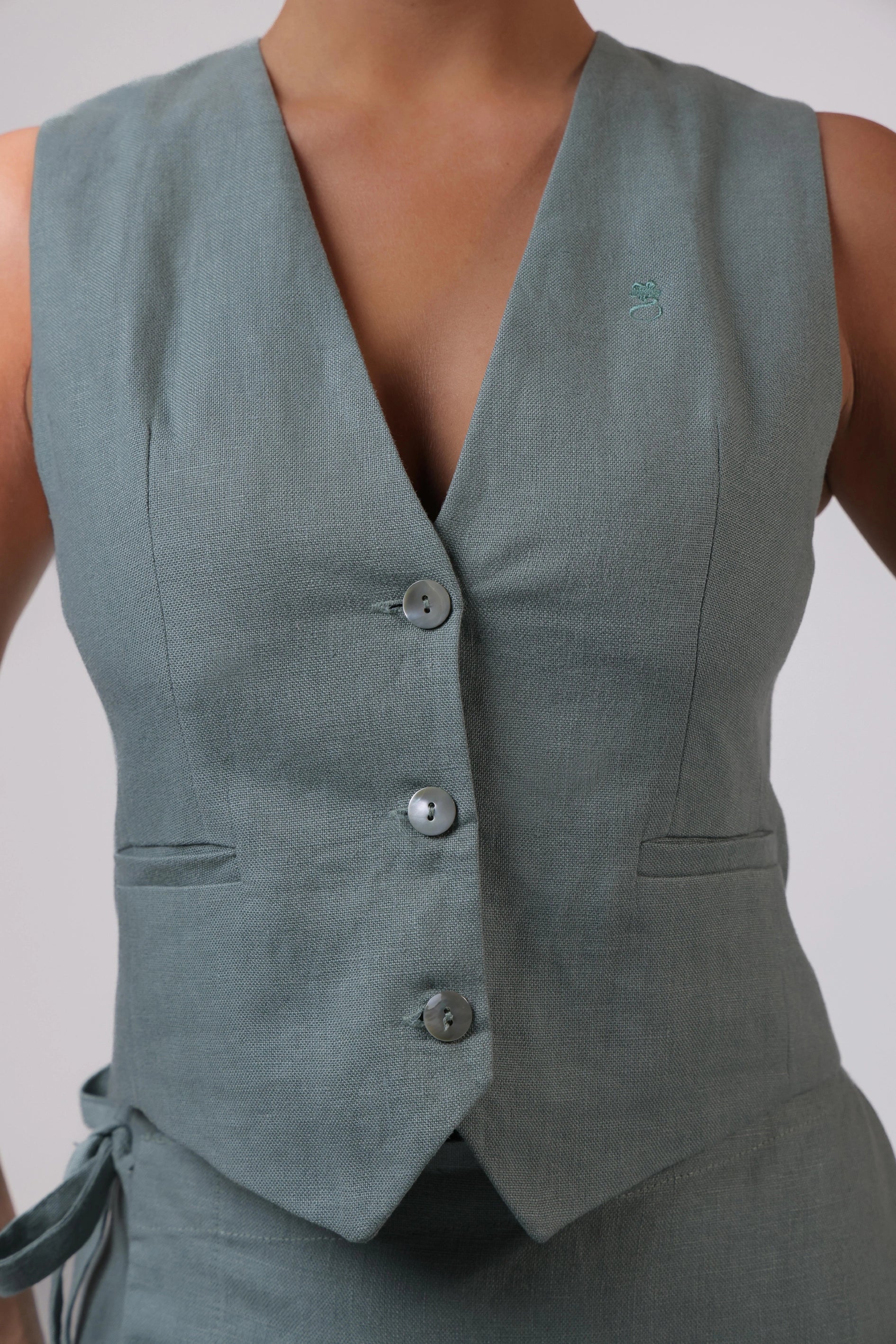 Pause Vest